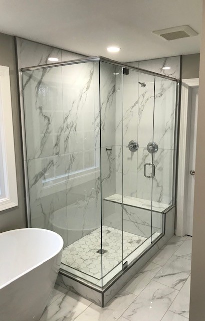 Large Shower With Clips And Header Bar