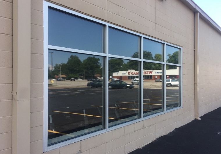 Storefront Commercial Window Glass Replacement